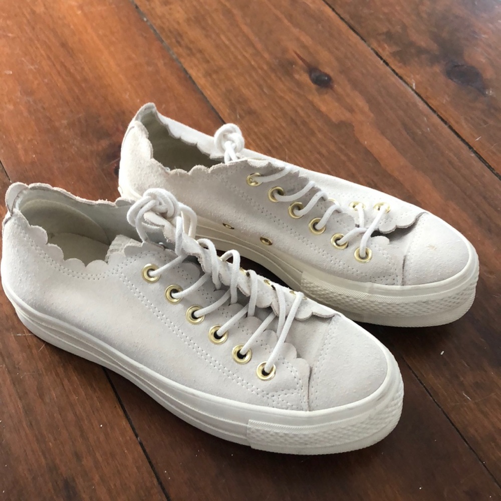 Converse!